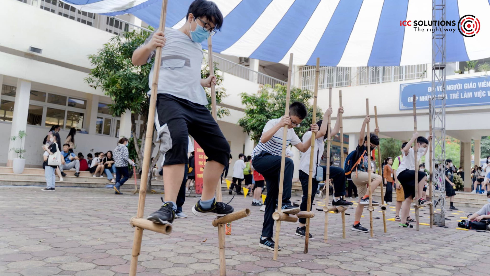 gợi ý hoạt động để tổ chức trong ngày Quốc Tế Thiếu nhi, giúp tạo nên một không gian vui chơi và học tập bổ ích cho các em nhỏ.